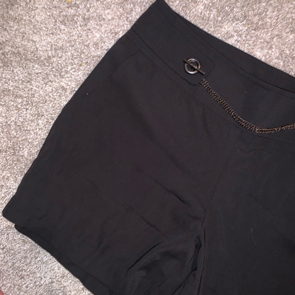 Carmen Marc Valvo Black Chain Link Shorts size 4 - Picture 4 of 10